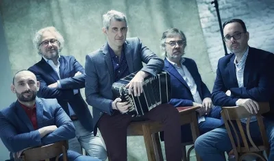 Los integrantes son Pablo Mainetti, Matías Feigin, Serdar Geldymuradov, Armando de la Vega y Daniel Falasca.