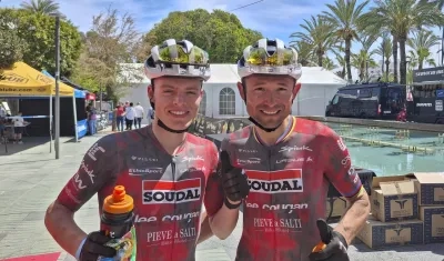 El colombiano Héctor Páez y el italiano Dario Cherchi.