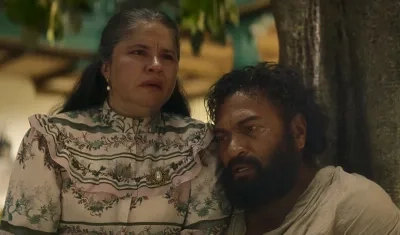 Diego Vásquez y Marleyda Soto, protagonistas en la serie 'Cien años de soledad'. 