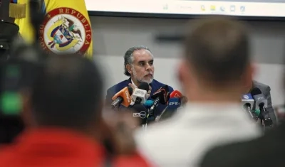 Armando Benedetti, Ministro del Interior, en rueda de prensa esta mañana.