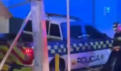 Así quedó la patrulla tras el ataque.