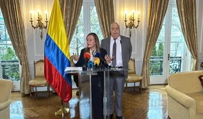 La Ministra de Comercio (e), Cielo Rusinque y el Embajador de Colombia en EE.UU., Daniel García-Peña. 