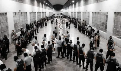 Centro de Confinamiento del Terrorismo (Cecot).