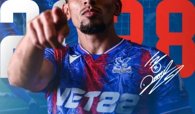 Daniel Muñoz renovó contrato con Crystal Palace hasta 2028.