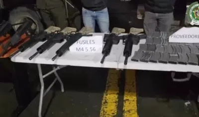 Capturados y armas incautadas. 