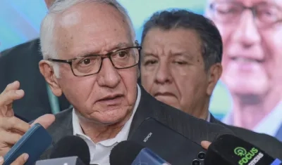 El ministro de Salud, Guillermo Alfonso Jaramillo.