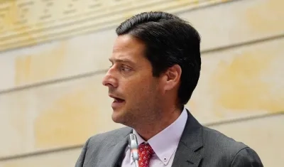 El senador Mauricio Gómez.