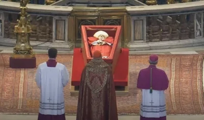 El féretro del Papa Francisco.