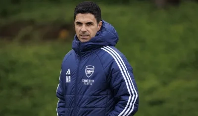 El español Mikel Arteta, entrenador del Arsenal de Inglaterra. 