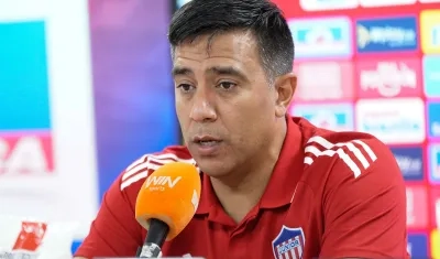 César Farías, técnico del Junior. 