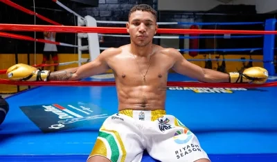 Carlos Utria ganó su primer combate en al Boxing Grand Prix en Riad.