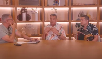 Camilo Namén junto al periodista Jorge Cura. 