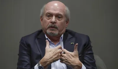  El escritor peruano Pedro Cateriano, durante la Feria del Libro.
