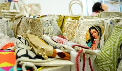 Mochilas de la marca 'Tribeca' en la feria 'Crearte fest'. 