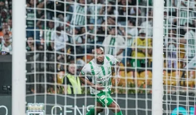 Andrés Sarmiento tras marcar por Atlético Nacional. 