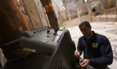 La preparación en la Capilla Sixtina.