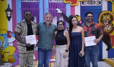 Braulio Simarra, bailarín; Juan José Jaramillo, gerente de Carnaval S.A.S.; Vianny Pérez, periodista, Andrea Bedoya, escritora; Francisco Eversley, historiador