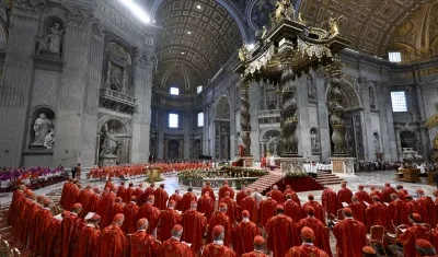 Desarrollo de la misa previa al cónclave