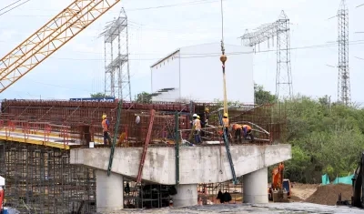 Intercambiador vial de Alameda del Río.