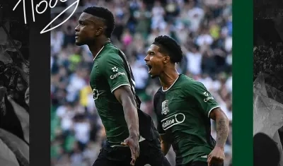 Jhon Córdoba celebrando su gol al Dinamo Moscú este sábado.