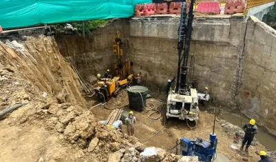 Reconstrucción del puente de Juan de Acosta.