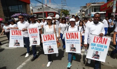 Marcha pidiendo la libertad del niño Lyan Hortúa.