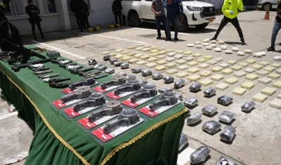 10 pistolas marcas Jerichó, Pietro Beretta, .357 Magnum, Taurus y Smith and Wesson. 