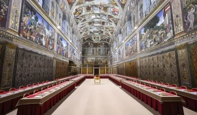 Los cardenales estarán ante el fresco de Juicio Final de Miguel Ángel. 