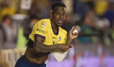 Cristian Borja festeja tras marcar el gol de la victoria del América. 