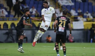 El cabezazo de Jhon Jáder Durán que significó el primer gol del Al Nassr.