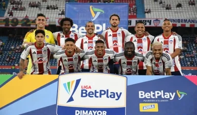 Junior aspira a lograr el punto invisible para los cuadrangulares. 