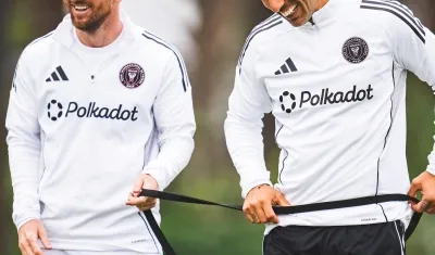 Lionel Messi y Luis Suárez, jugadores del Inter Miami, y socios del LSM.