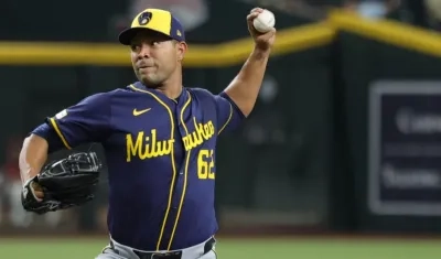 José Quintana tiene marca de cuatro ganados y uno perdido en esta temporada. 