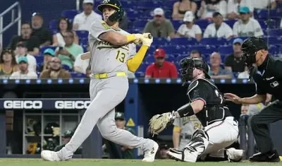 Gio Urshela batea para .244 en esta temporada con los Atléticos. 