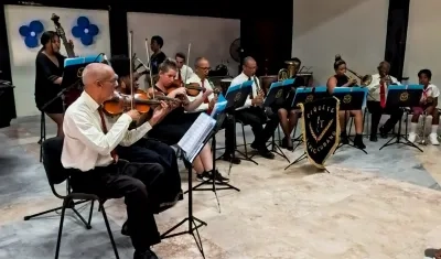 El Piquete Típico Cubano, durante la muestra musical.
