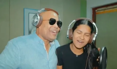 Ana Beatriz, una de las hijas de cantante dominicano Rubby Pérez. 