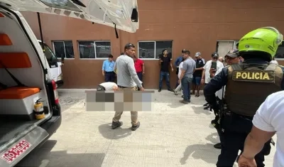 Centro Comercial Muelle del Río, en Alameda. 