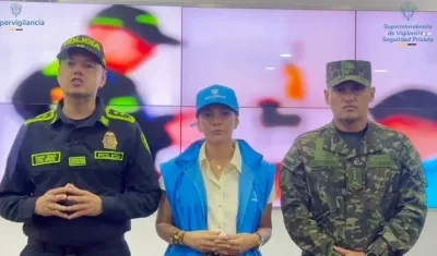 Rueda de prensa sobre las diligencias administrativas.