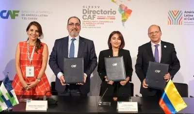 Sergio Díaz-Granados, Laura Sarabia, Germán Ávila Plazas. 