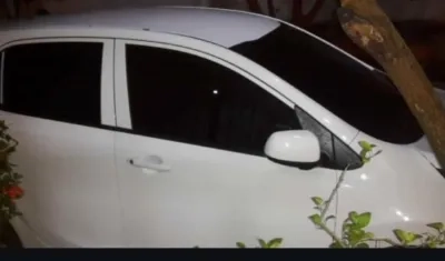 Carro robado en el barrio El Prado.