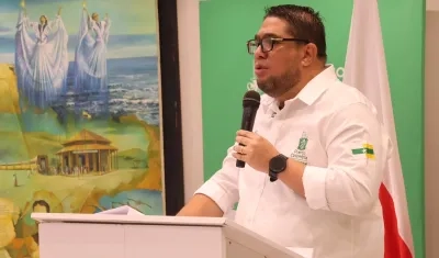 El Alcalde de Puerto Colombia, Plinio Cedeño.