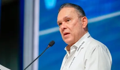 Efraín Cepeda, presidente del Senado.