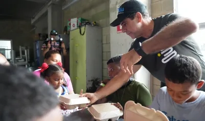 Alcalde Char visitó el comedor comunitario de Las Nieves.