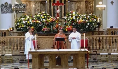 Imagen durante la eucaristía en la Basílica de Nuestra Señora del Rosario de Chiquinquirá.