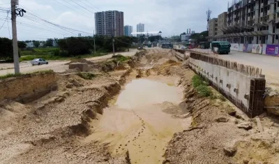 Ciudadanos piden reanudar obras y agilizar los trabajos en la Gran Vía.