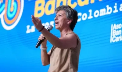 La candidata presidencial Claudia López.