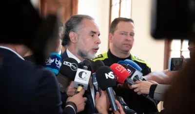 Mininterior y director de la Policía.