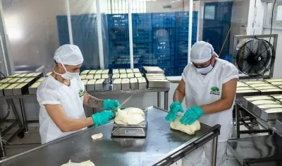 La mayoría de las mipymes que han recibido apoyo del Ministerio, a través de Colombia Productiva, pertenecen al sector servicios (58,9 %).