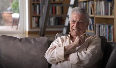 Mario Vargas Llosa novelista y político peruano, ganador del Premio Nobel de Literatura en 2010.