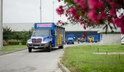 Camiones de Postobón. 
